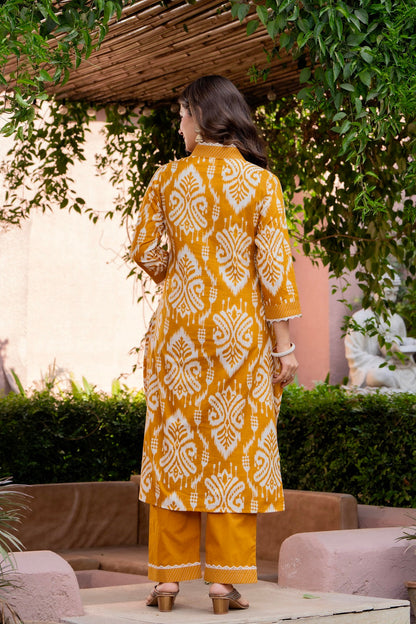 Print Kurta Pant Dupatta Set