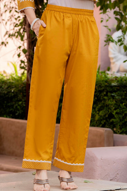 Print Kurta Pant Dupatta Set