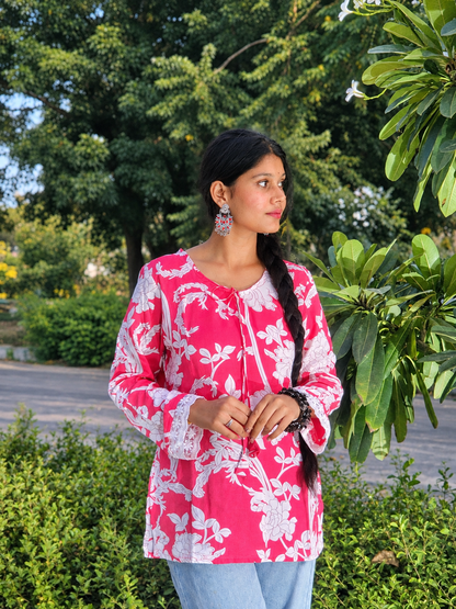 Women & Girls cotton printed pink short kurti
