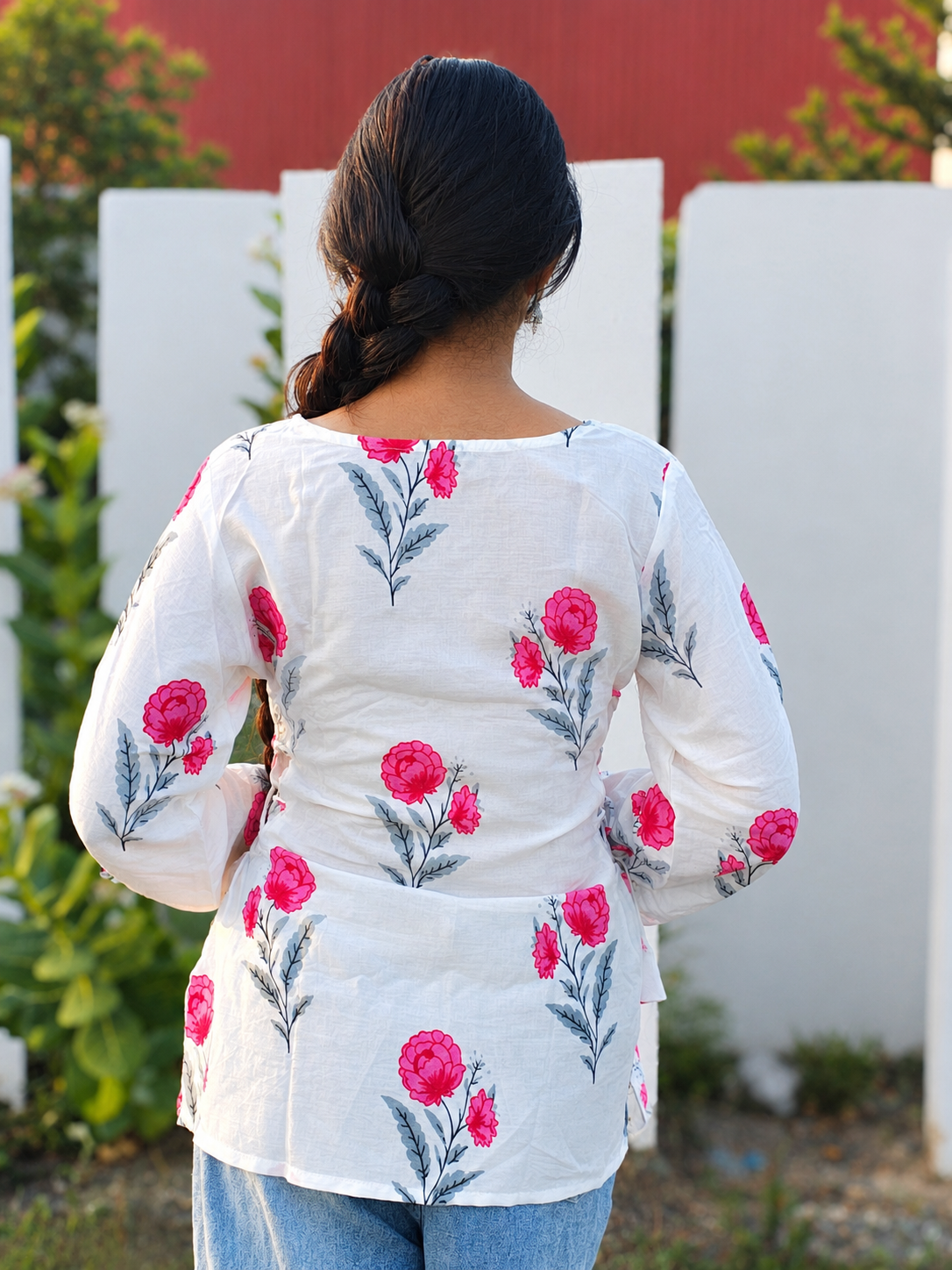 White Cotton Floral Kurti With Pink Flower Prints