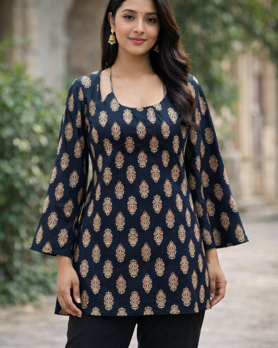 POOH HALTER NECK SHORT KURTI 2 WAY STYLE WITH CORSET BACK